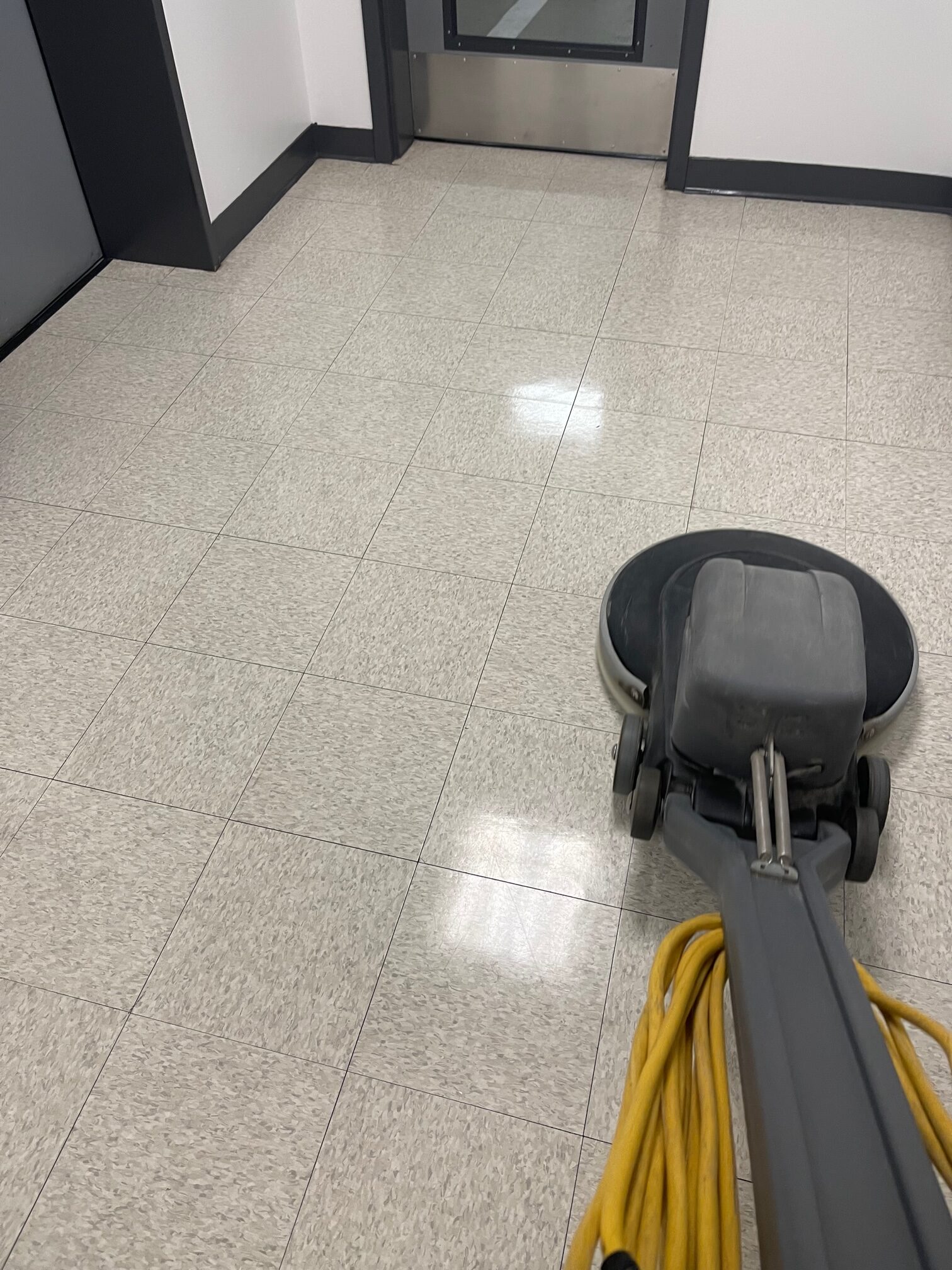 Floor waxing for any type of floors